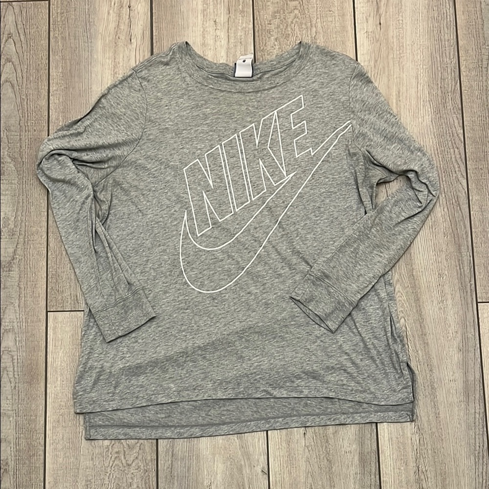 Nike Gray Long Sleeve Tee